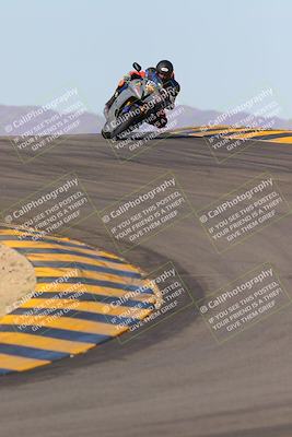 media/Dec-18-2022-SoCal Trackdays (Sun) [[8099a50955]]/Turns 9 and 10 Set 2 (1055am)/